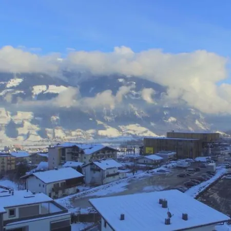 Flat In Near The Area Apartment *